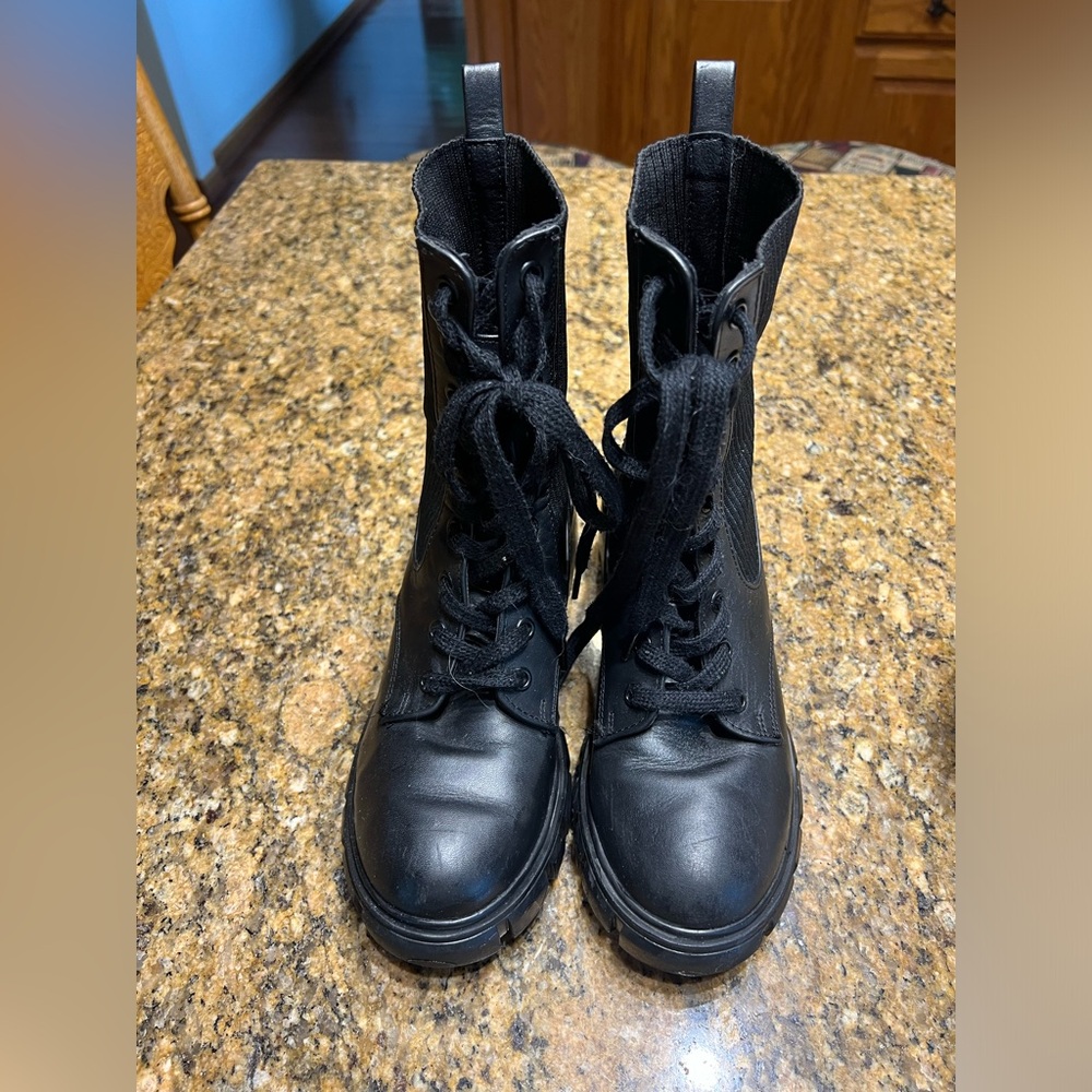 Steve Madden boots